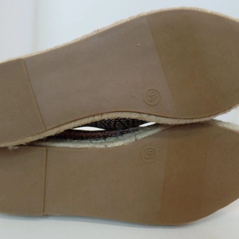 Universal Thread Carly Womens Black Woven Espadrille Flat Slip on 9.5 - Picture 7 of 13